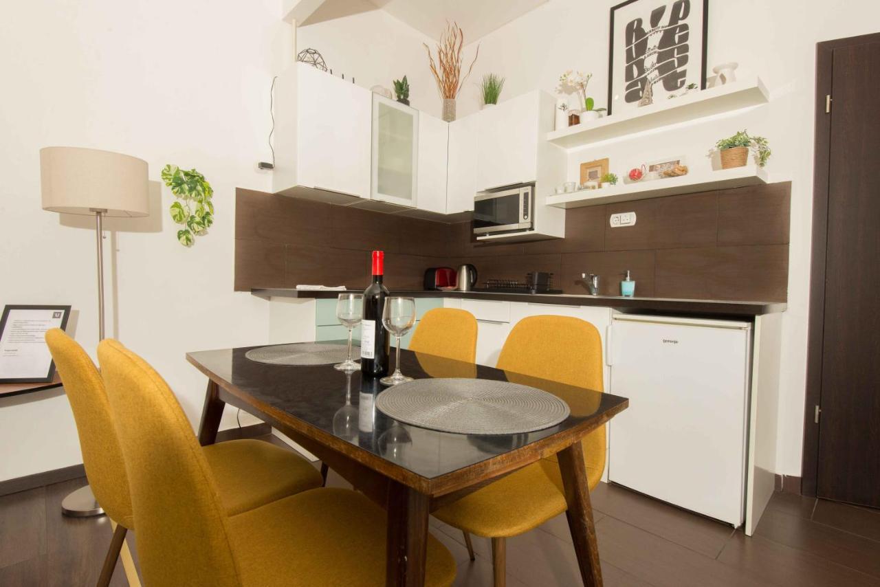 Paulay Design Apartment Будапеща Екстериор снимка