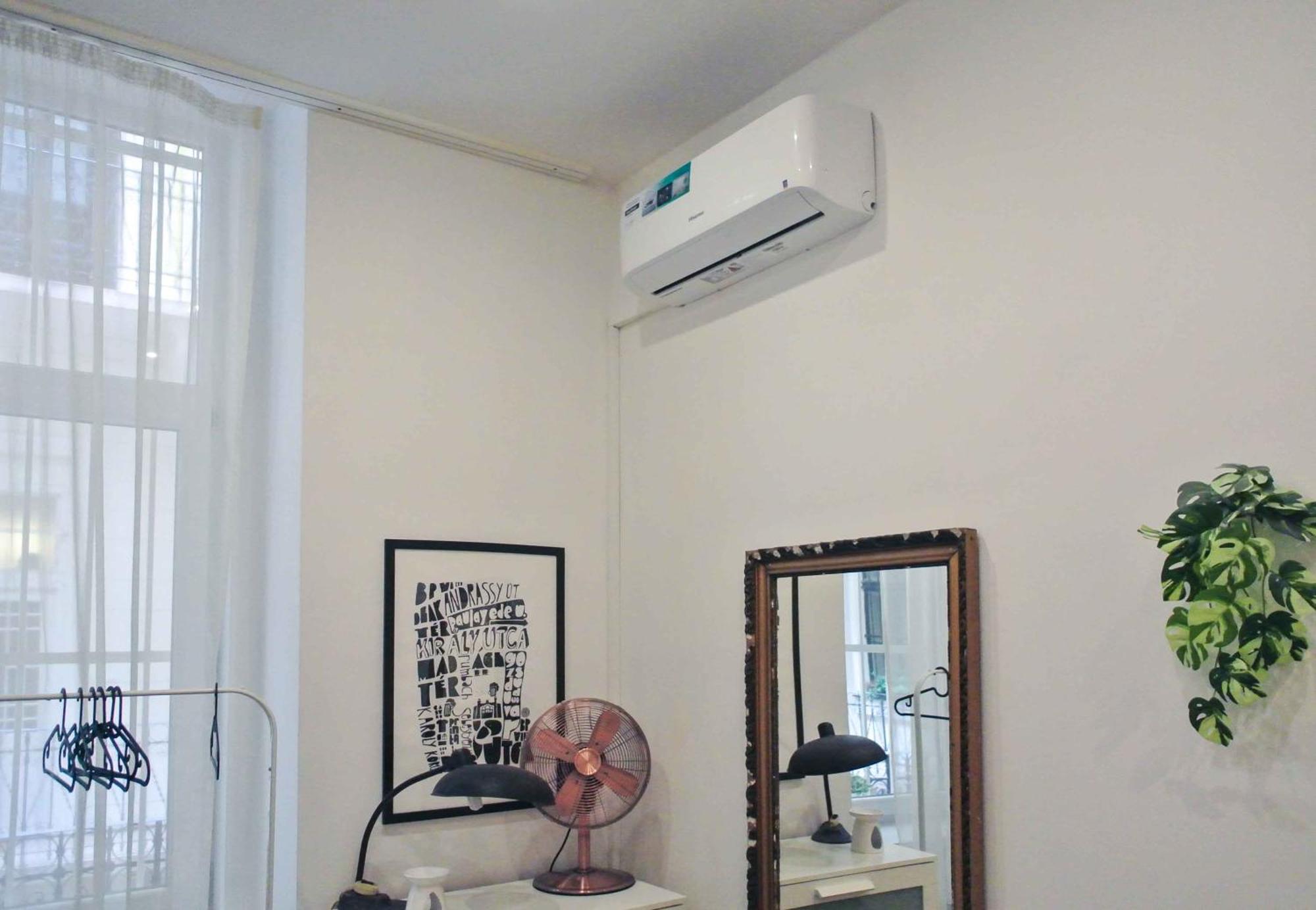 Paulay Design Apartment Будапеща Екстериор снимка